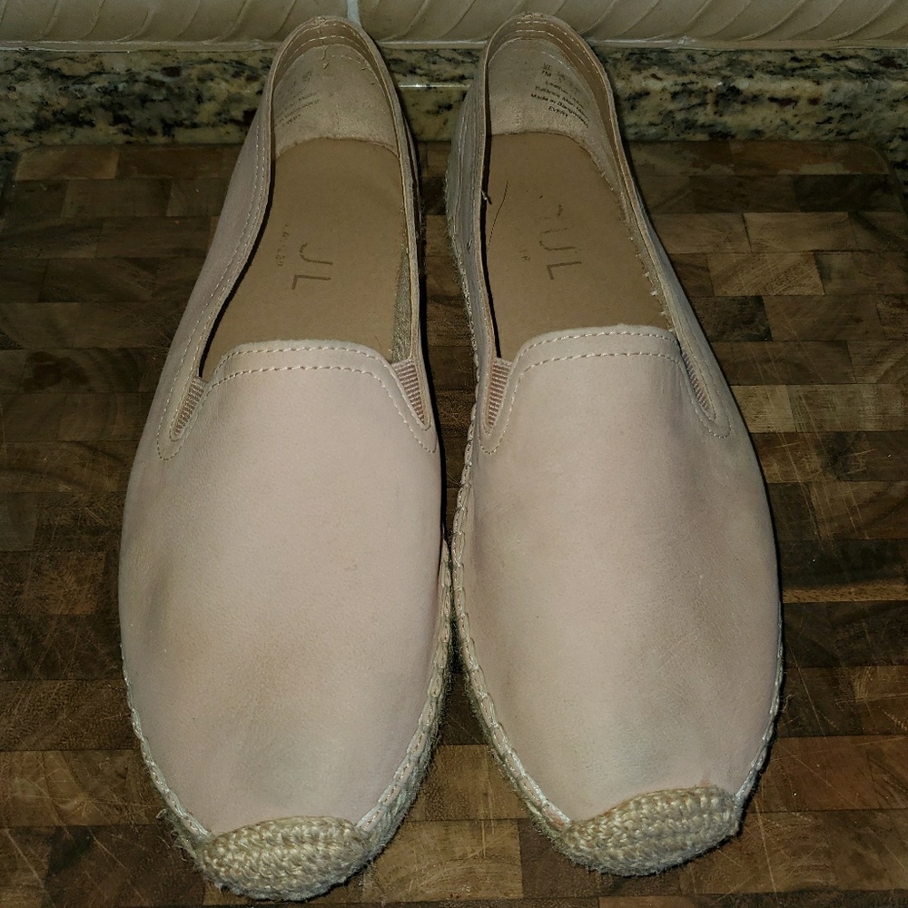 Soul naturalize leather Blush pink espadrilles size 7